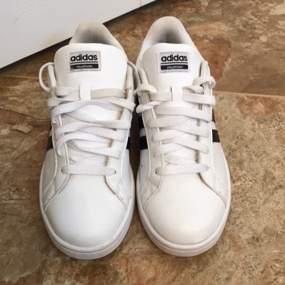 Adidas cloudfoam shoes